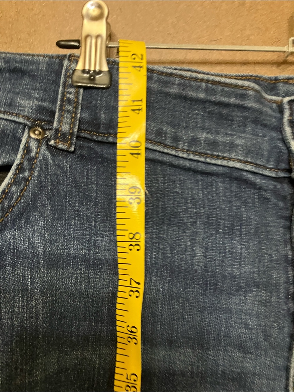 Lee Women's Straight Leg Jeans in Dark Blue - Picture 6 of 10
